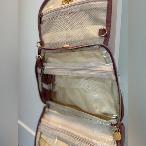 Hanging Toiletry And Makeup Travel Bag - GIFT READY - Mauve Pink and Gold - NWT! - Picture 9 of 12